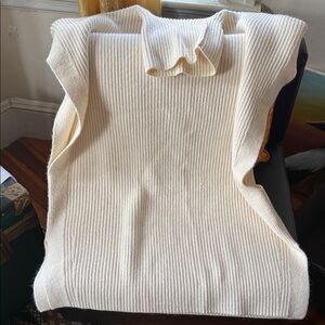 H&M Off-White Ribbed Knit Cape